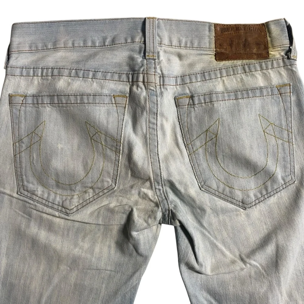 Vintage Men’s True Religion Bobby Lightwash Distressed Jeans